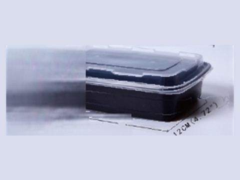 Black rectangular microwavable container with clear lid, 650 ml